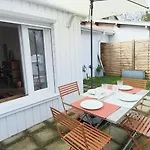 Tatil Evi La Maison Du Parc Plein Centre Et A 200 M